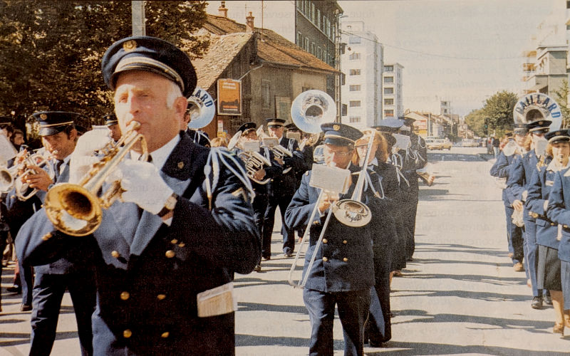 Défilé route de Genève de l